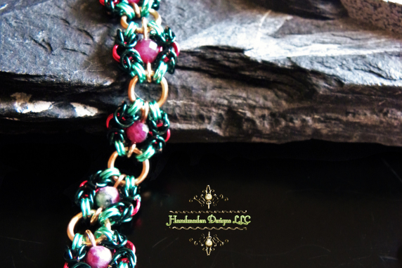 Copper and enameled copper Romanov chainmaille bracelet with Ruby Zoisite