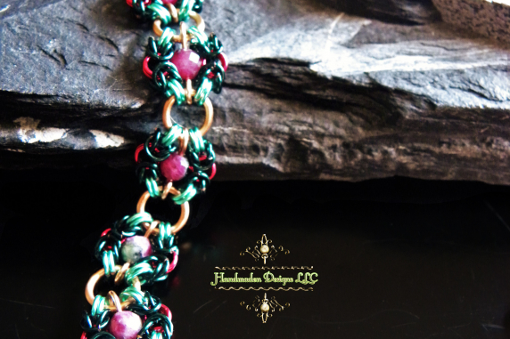 Copper and enameled copper Romanov chainmaille bracelet with Ruby Zoisite