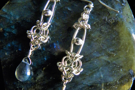 Streling silver Labradorite Edwardian style chainmaille/silversmithing earrings
