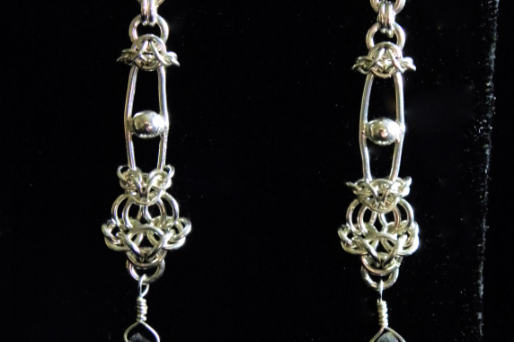 Streling silver Labradorite Edwardian style chainmaille/silversmithing earrings