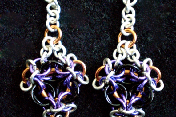 Sterling silver, copper, black and lavendar chainmaille pendant/earring set