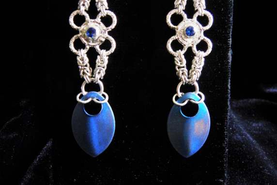 Sterling silver and Kyanite Byzantine chainmaille/silversmithing earrings