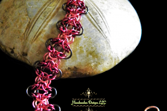 Copper and enameled copper Uruk-Hai Chain chainmaille bracelet